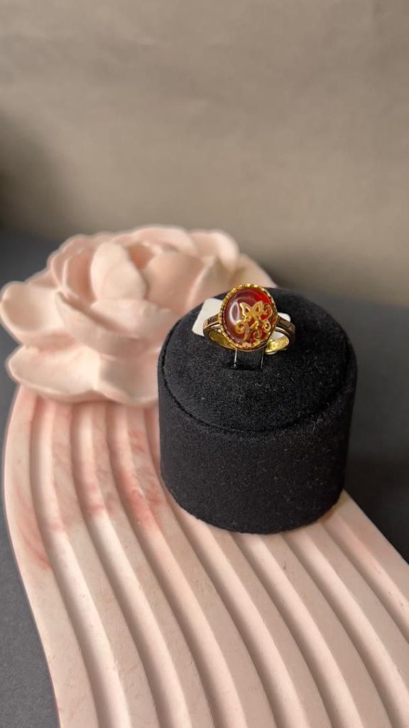 انگشتر عقیق